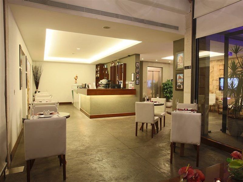 Monoberge Hotel Byblos Εξωτερικό φωτογραφία